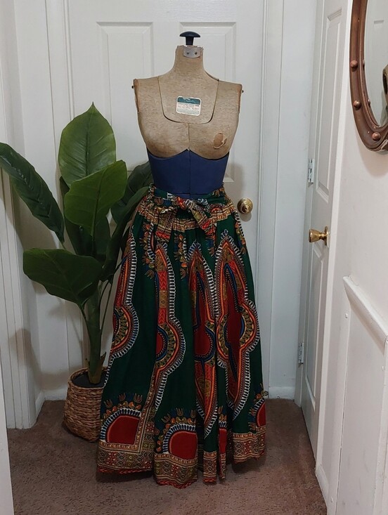 Vintage Dresses & Skirts - African Print Maxi Skirt with Red and Orange Motif Free Size Elastic Waist